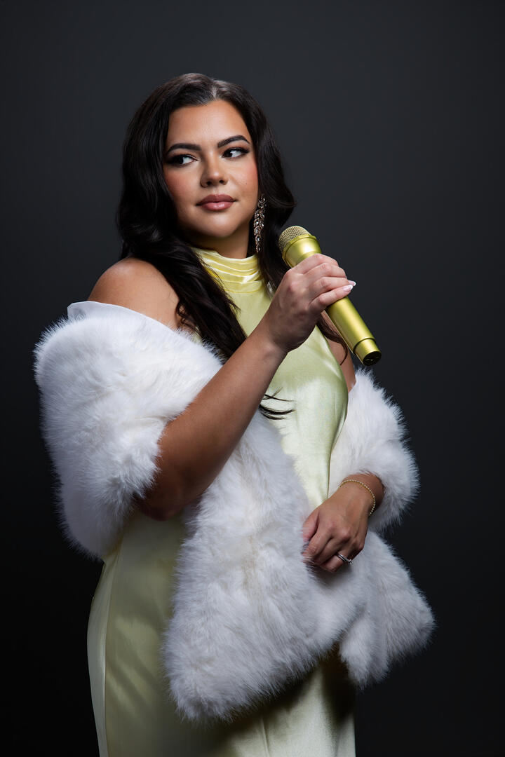 Eliz Medina